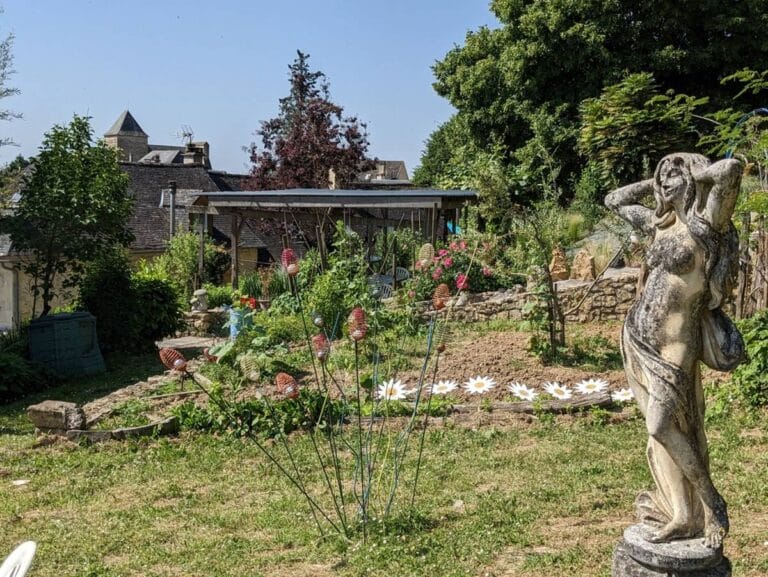 À Perpezac-le-Blanc, onze jardins de particuliers se dévoilent